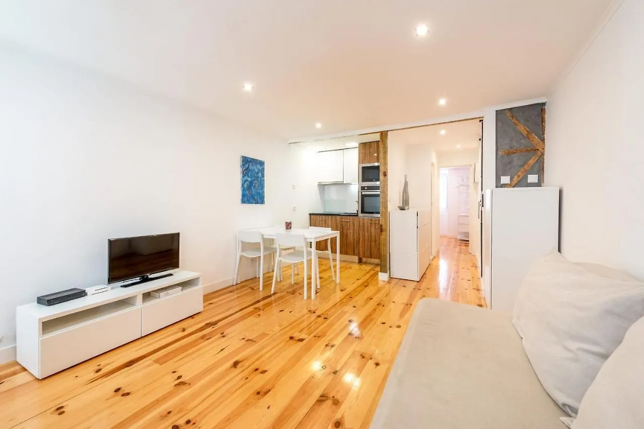 Guestready - Fantastic Apartment Near Downtown Lisbon